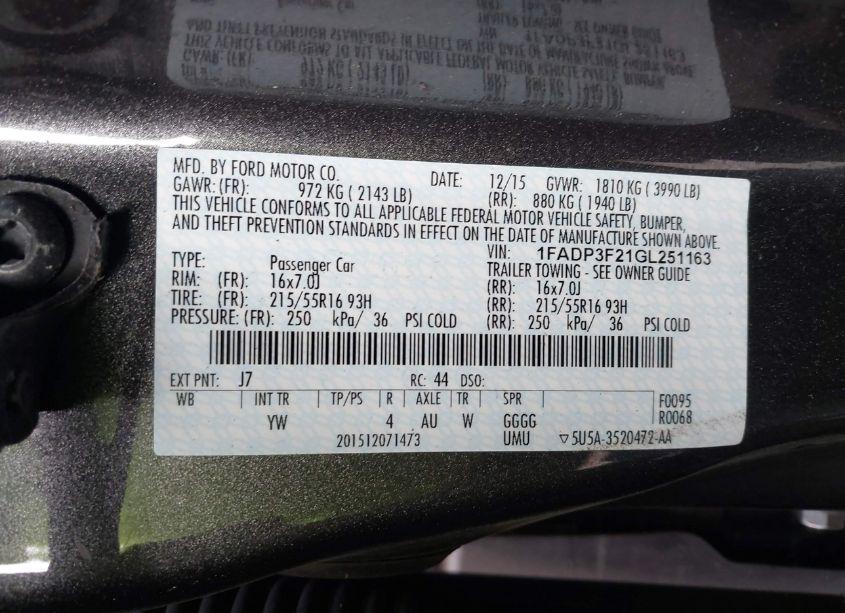 Photo 9 of 2016 Ford Focus SE (VIN 1FADP3F21GL251163)