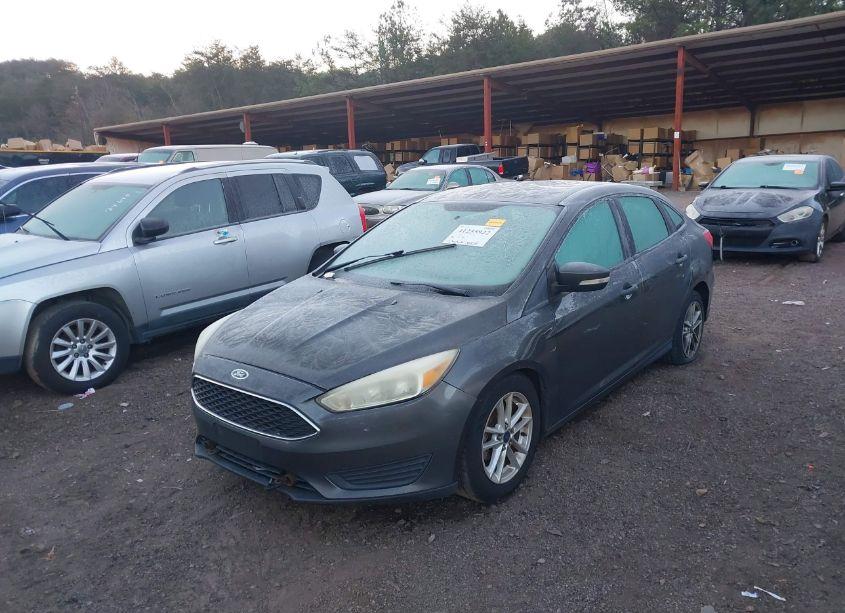 Photo 6 of 2016 Ford Focus SE (VIN 1FADP3F21GL266262)