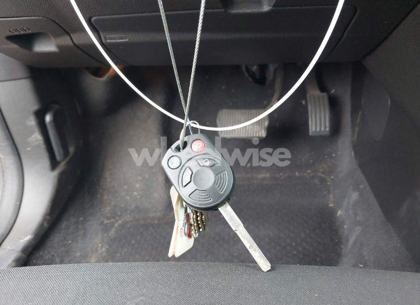 Photo 11 of 2016 Ford Focus SE (VIN 1FADP3F21GL305027)