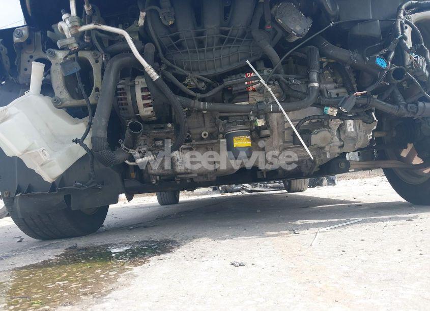 Photo 13 of 2016 Ford Focus SE (VIN 1FADP3F21GL357208)