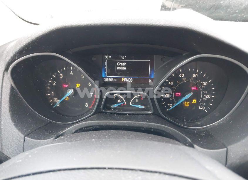 Photo 7 of 2016 Ford Focus SE (VIN 1FADP3F21GL396736)