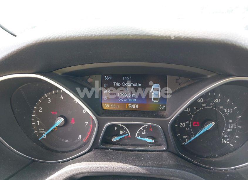 Photo 7 of 2017 Ford Focus SE (VIN 1FADP3F21HL218021)