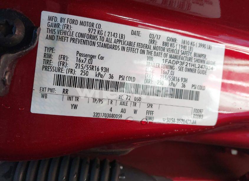 Photo 9 of 2017 Ford Focus SE (VIN 1FADP3F21HL247034)