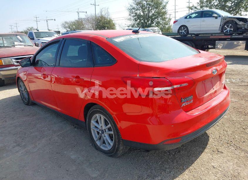 Photo 3 of 2017 Ford Focus SE (VIN 1FADP3F21HL267543)