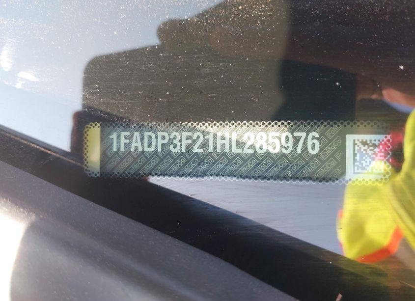 Photo 9 of 2017 Ford Focus SE (VIN 1FADP3F21HL285976)