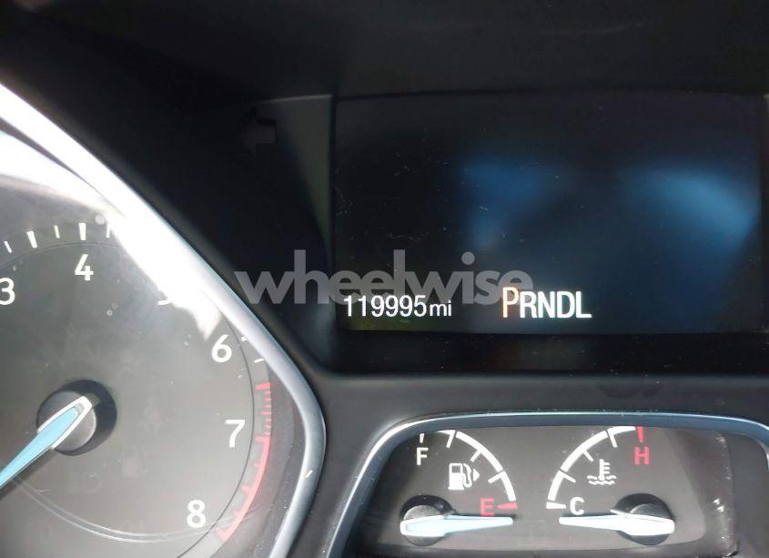 Photo 15 of 2017 Ford Focus SE (VIN 1FADP3F21HL315106)