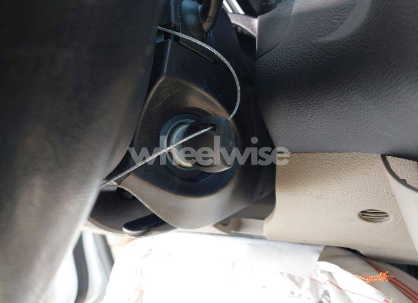 Photo 11 of 2017 Ford Focus SE (VIN 1FADP3F21HL329118)