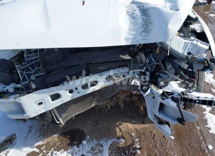 Photo 19 of 2017 Ford Focus SE (VIN 1FADP3F21HL329118)