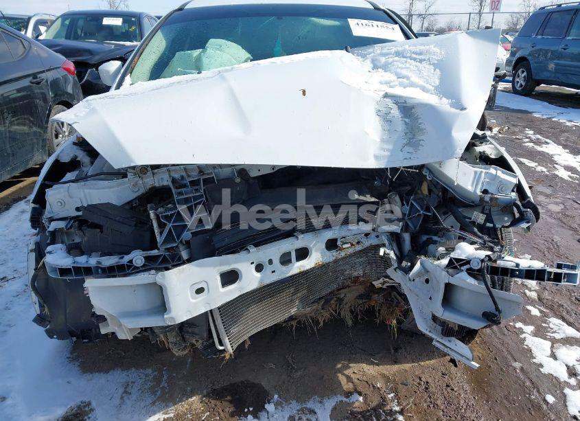 Photo 22 of 2017 Ford Focus SE (VIN 1FADP3F21HL329118)