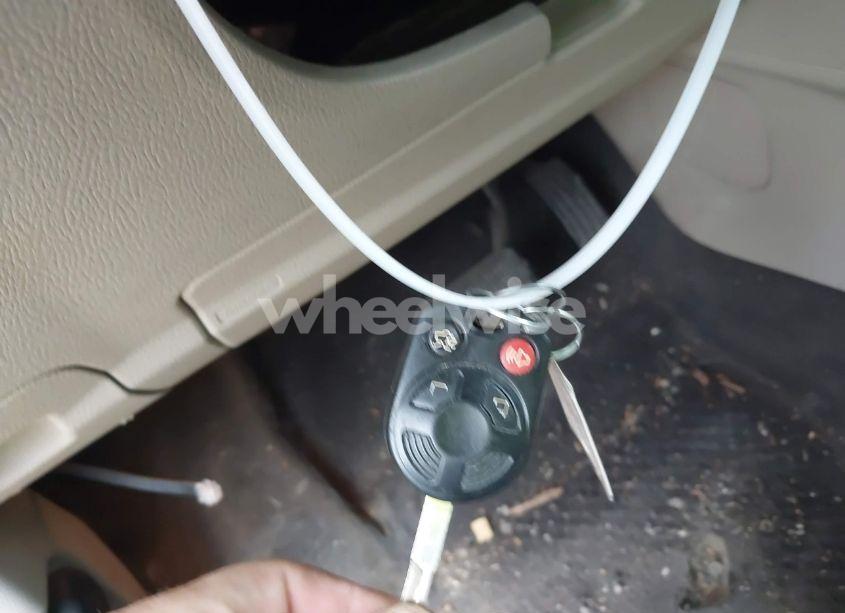 Photo 11 of 2018 Ford Focus SE (VIN 1FADP3F21JL202102)