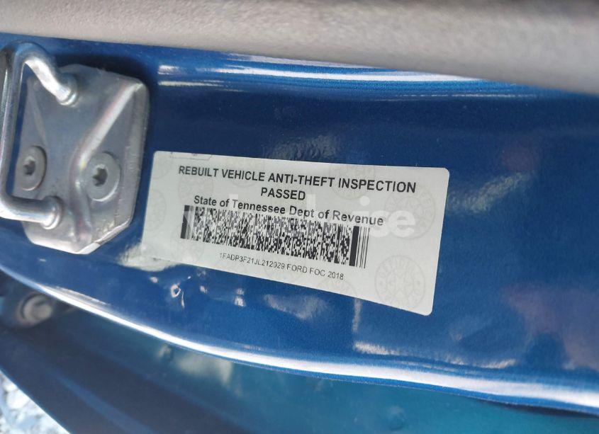 Photo 17 of 2018 Ford Focus SE (VIN 1FADP3F21JL212029)