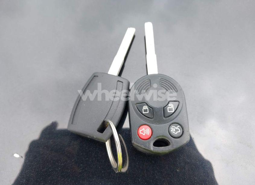 Photo 11 of 2018 Ford Focus SE (VIN 1FADP3F21JL257262)