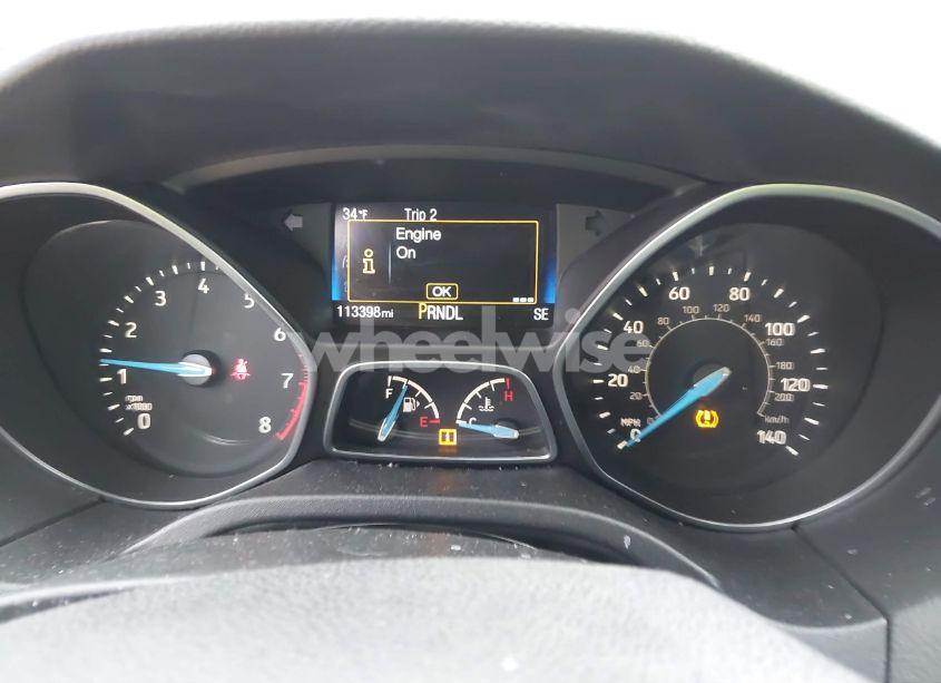 Photo 7 of 2018 Ford Focus SE (VIN 1FADP3F21JL275809)