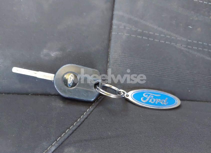 Photo 11 of 2018 Ford Focus SE (VIN 1FADP3F21JL310056)