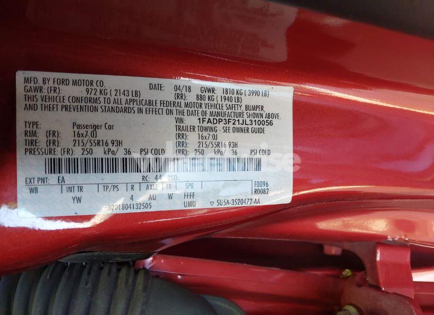 Photo 9 of 2018 Ford Focus SE (VIN 1FADP3F21JL310056)