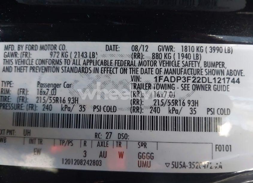 Photo 9 of 2013 Ford Focus SE (VIN 1FADP3F22DL121744)