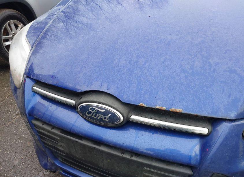 Photo 12 of 2013 Ford Focus SE (VIN 1FADP3F22DL157496)