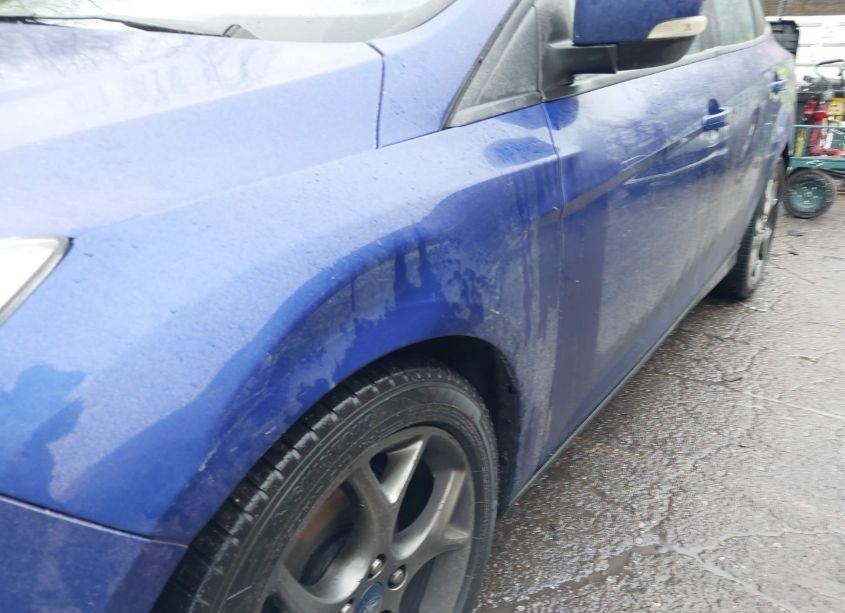 Photo 13 of 2013 Ford Focus SE (VIN 1FADP3F22DL157496)