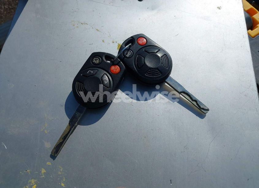 Photo 11 of 2013 Ford Focus SE (VIN 1FADP3F22DL175397)