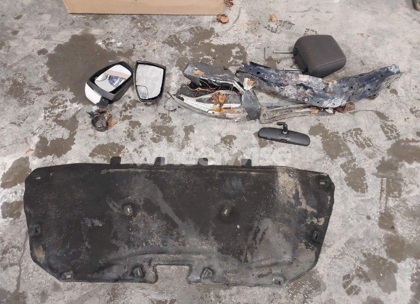 Photo 11 of 2013 Ford Focus SE (VIN 1FADP3F22DL203294)