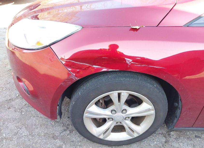 Photo 6 of 2013 Ford Focus SE (VIN 1FADP3F22DL215476)