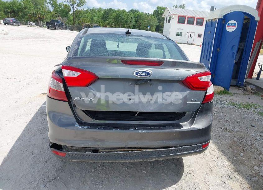 Photo 6 of 2013 Ford Focus SE (VIN 1FADP3F22DL233900)