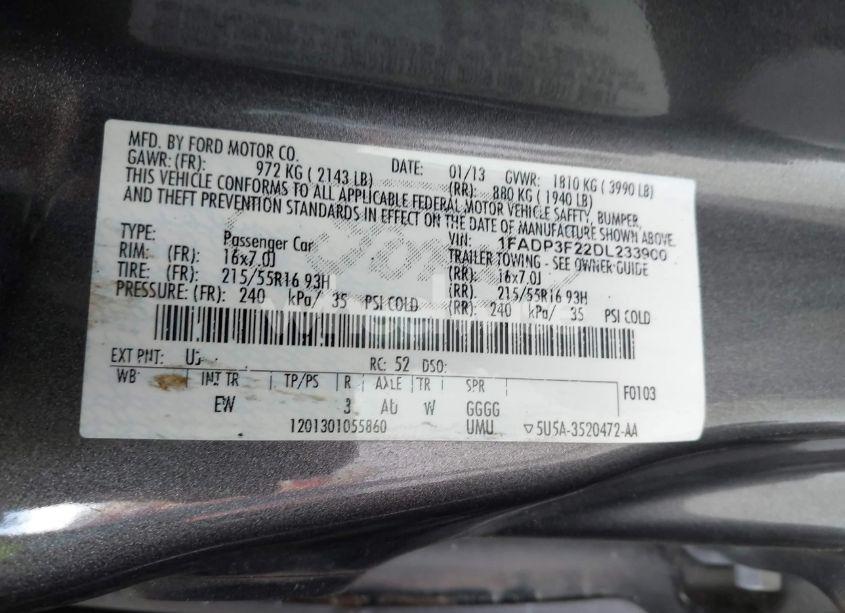 Photo 9 of 2013 Ford Focus SE (VIN 1FADP3F22DL233900)