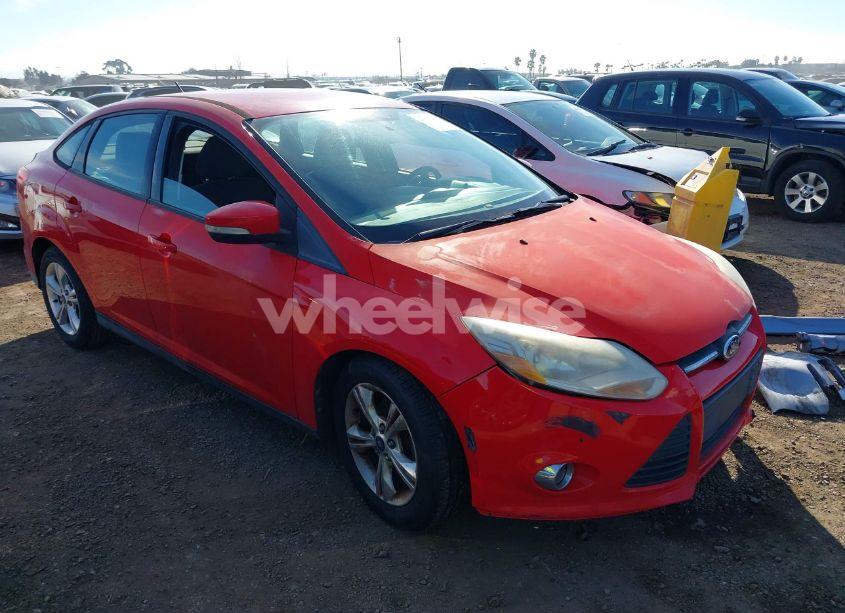 Photo 6 of 2013 Ford Focus SE (VIN 1FADP3F22DL341949)