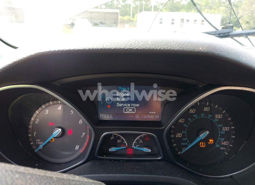 Photo 7 of 2014 Ford Focus SE (VIN 1FADP3F22EL102788)