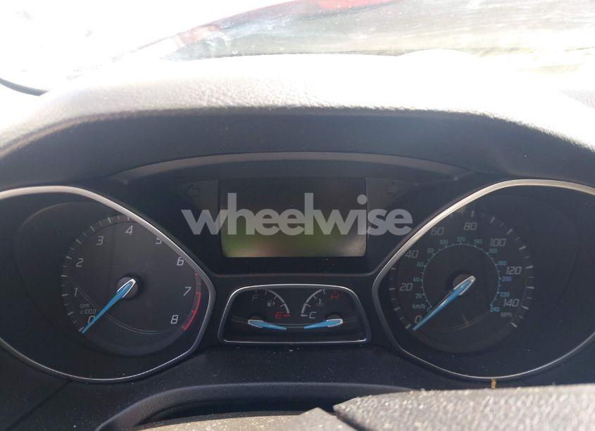 Photo 15 of 2014 Ford Focus SE (VIN 1FADP3F22EL105528)