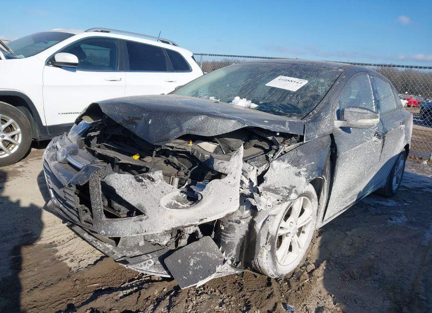 Photo 2 of 2014 Ford Focus SE (VIN 1FADP3F22EL122183)
