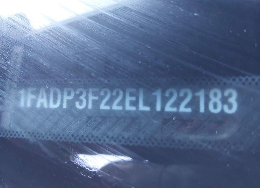 Photo 9 of 2014 Ford Focus SE (VIN 1FADP3F22EL122183)