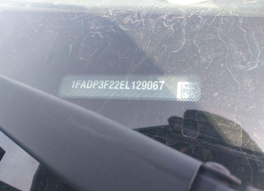 Photo 9 of 2014 Ford Focus SE (VIN 1FADP3F22EL129067)