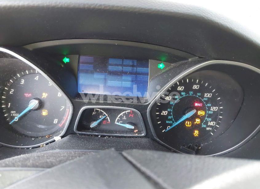 Photo 7 of 2014 Ford Focus SE (VIN 1FADP3F22EL152378)