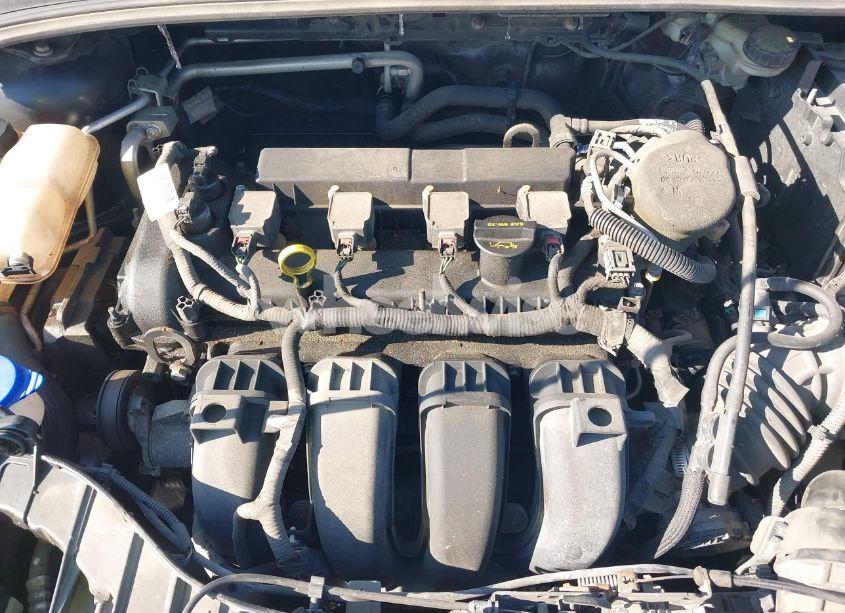 Photo 10 of 2014 Ford Focus SE (VIN 1FADP3F22EL156334)