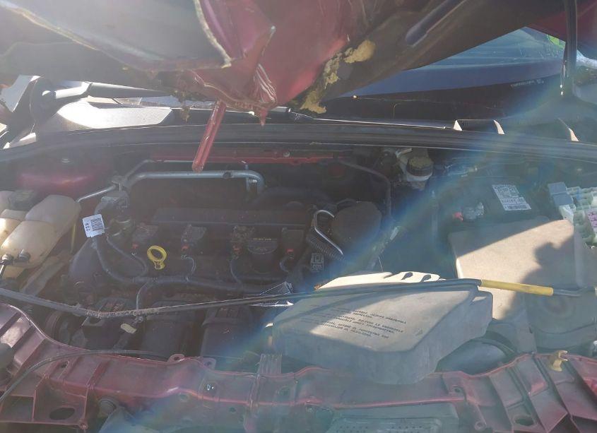 Photo 10 of 2014 Ford Focus SE (VIN 1FADP3F22EL164546)