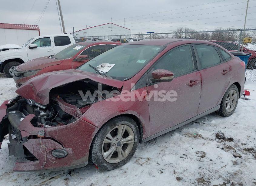 Photo 14 of 2014 Ford Focus SE (VIN 1FADP3F22EL192380)