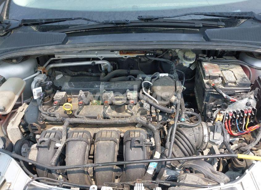 Photo 10 of 2014 Ford Focus SE (VIN 1FADP3F22EL245255)