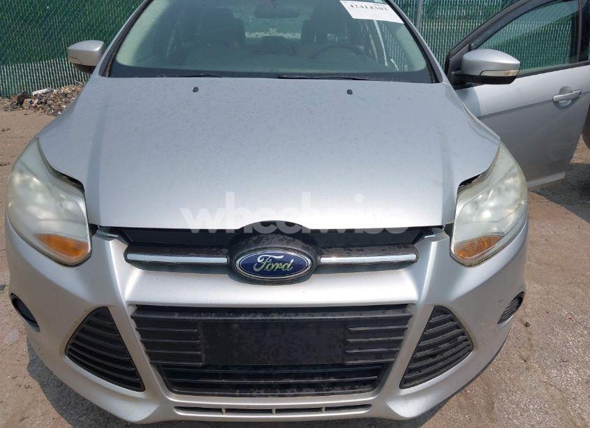 Photo 6 of 2014 Ford Focus SE (VIN 1FADP3F22EL245255)