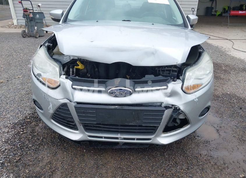 Photo 6 of 2014 Ford Focus SE (VIN 1FADP3F22EL262315)