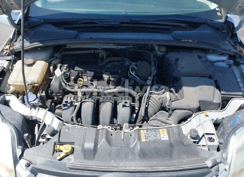 Photo 10 of 2014 Ford Focus SE (VIN 1FADP3F22EL295718)