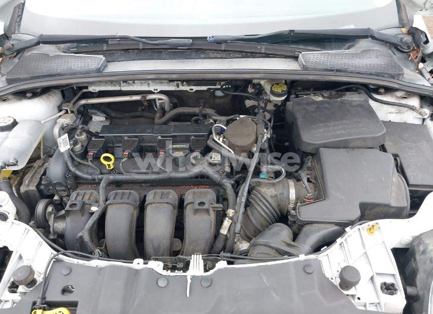 Photo 6 of 2014 Ford Focus SE (VIN 1FADP3F22EL305907)