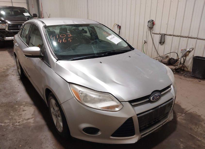 Photo 6 of 2014 Ford Focus SE (VIN 1FADP3F22EL314395)