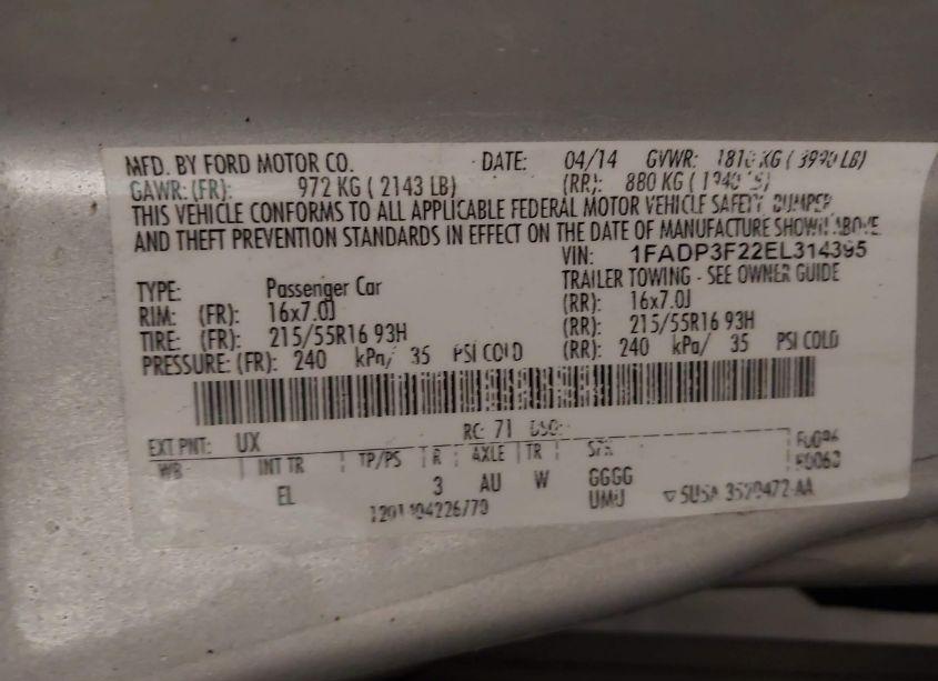 Photo 9 of 2014 Ford Focus SE (VIN 1FADP3F22EL314395)