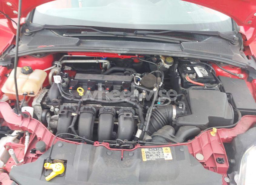 Photo 10 of 2014 Ford Focus SE (VIN 1FADP3F22EL324280)