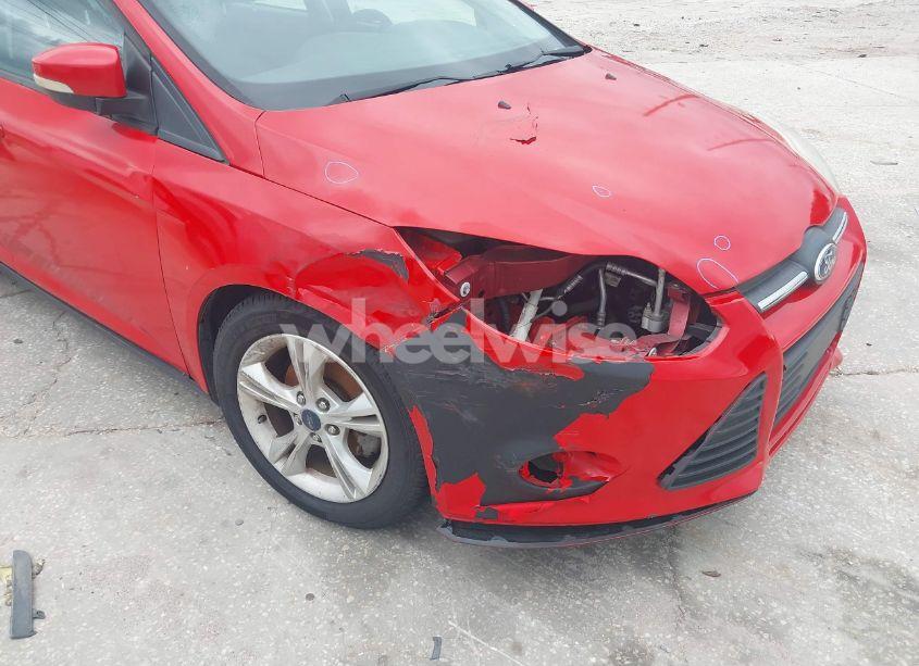 Photo 11 of 2014 Ford Focus SE (VIN 1FADP3F22EL324280)