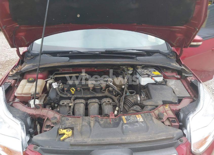 Photo 10 of 2014 Ford Focus SE (VIN 1FADP3F22EL359725)