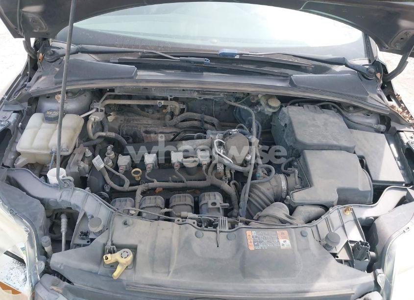 Photo 10 of 2014 Ford Focus SE (VIN 1FADP3F22EL373074)