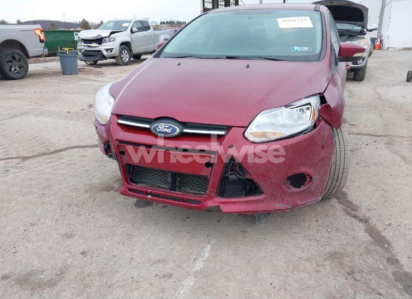 Photo 6 of 2014 Ford Focus SE (VIN 1FADP3F22EL404825)