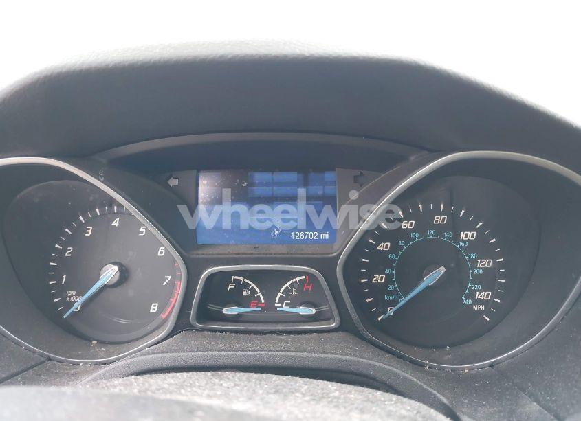 Photo 7 of 2014 Ford Focus SE (VIN 1FADP3F22EL404825)